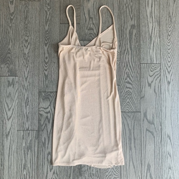 Pretty Little Thing Dress💖✨ - Picture 3 of 5